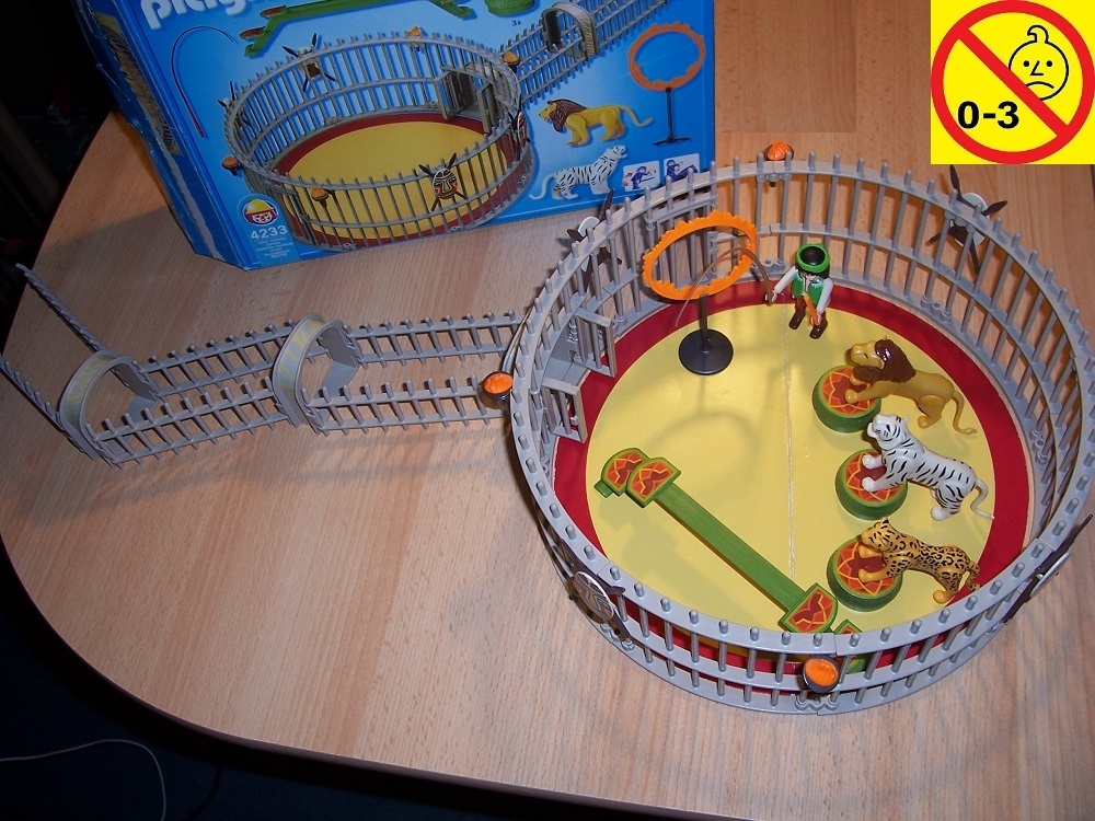Playmobil 4233 Zirkus circus Raubtier Dressur mit 3 Löwen mit OVP 